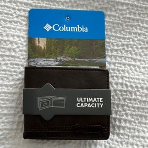Columbia wallet